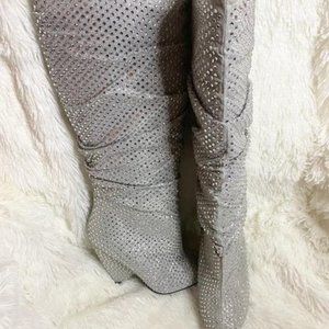 Women Silver Glitter Boots